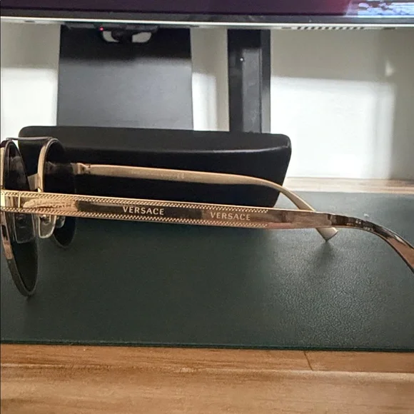 Vintage Versace VE2210 1002 Men’s Sunglasses